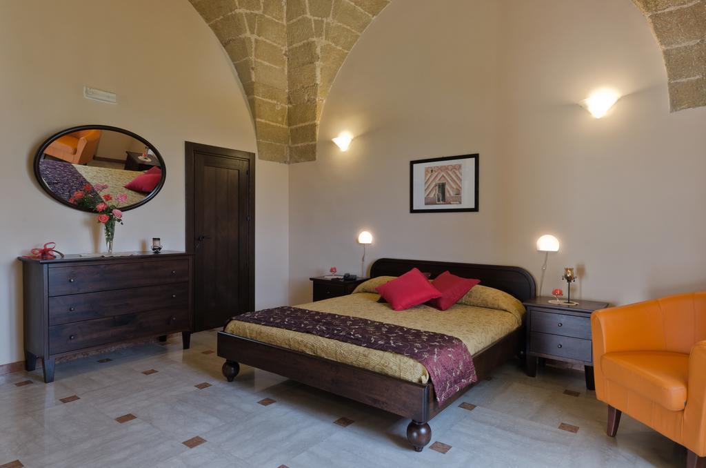 Amaregold Tenuta La Baronessa Resort Tuglie Zewnętrze zdjęcie